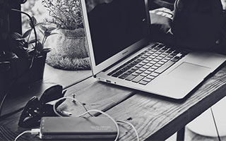 aoa体育体育网页版入口-河床主场气氛火爆，球迷助威成强大后盾