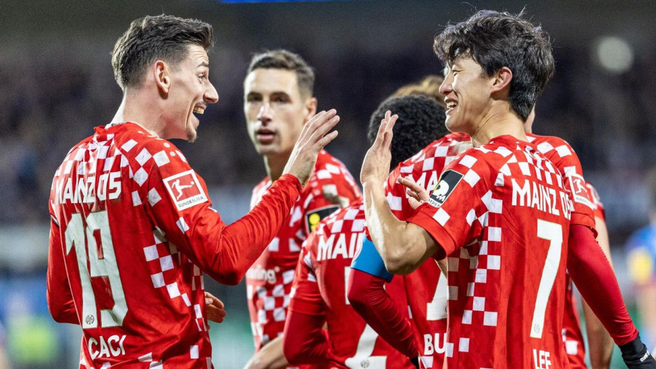 法兰克福延续胜利，势不可挡