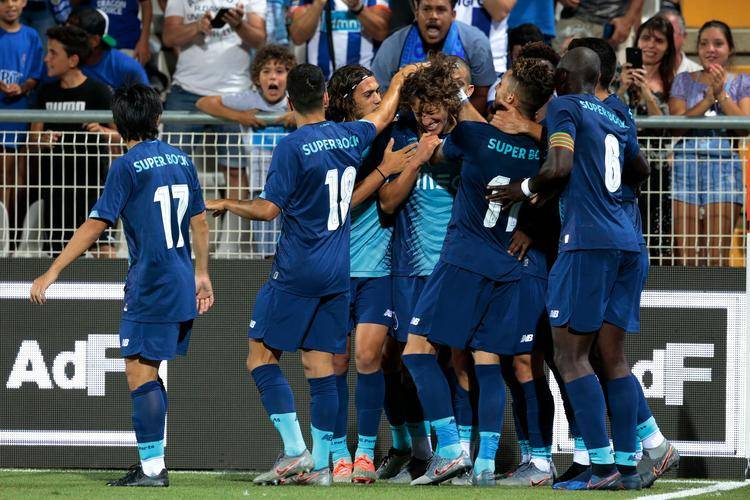 aoa体育体育亚洲官网-帕尔梅拉斯队长发声，誓夺世俱杯冠军荣耀