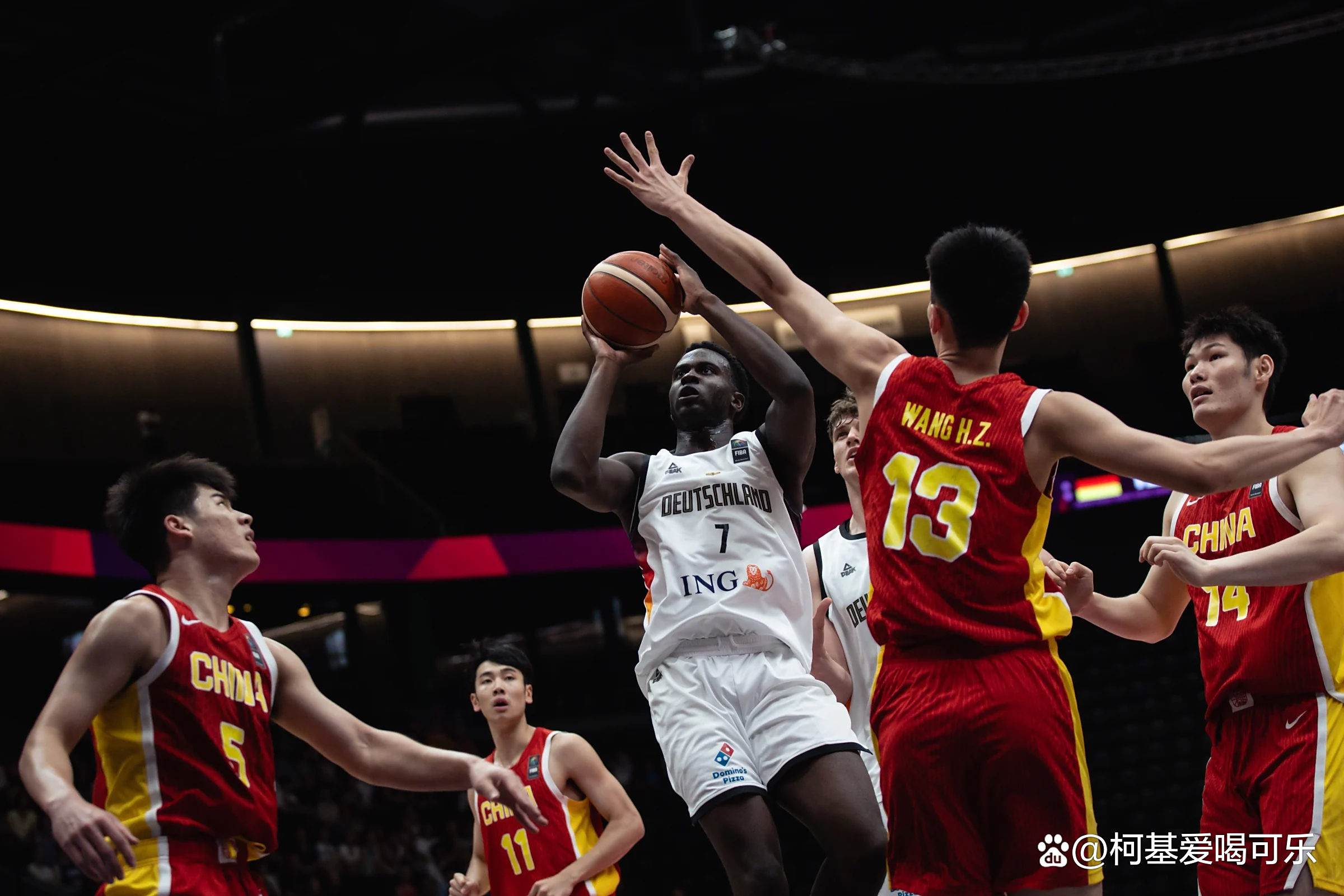 江苏男篮后卫迷失状态,助敌成功 江苏男篮后卫迷失状态,助敌成功