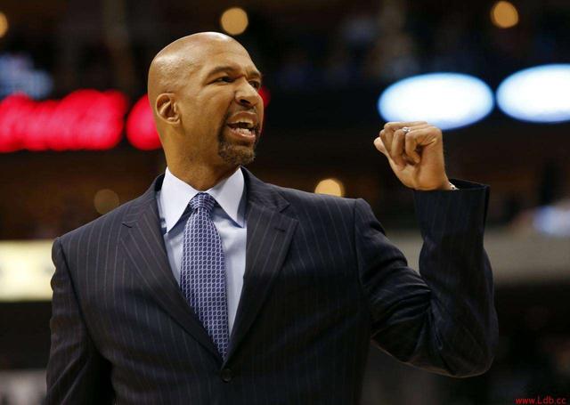 包含马刺队主场坚守,期待主帅领队取得胜利的词条 包含马刺队主场坚守,期待主帅领队取得胜利的词条