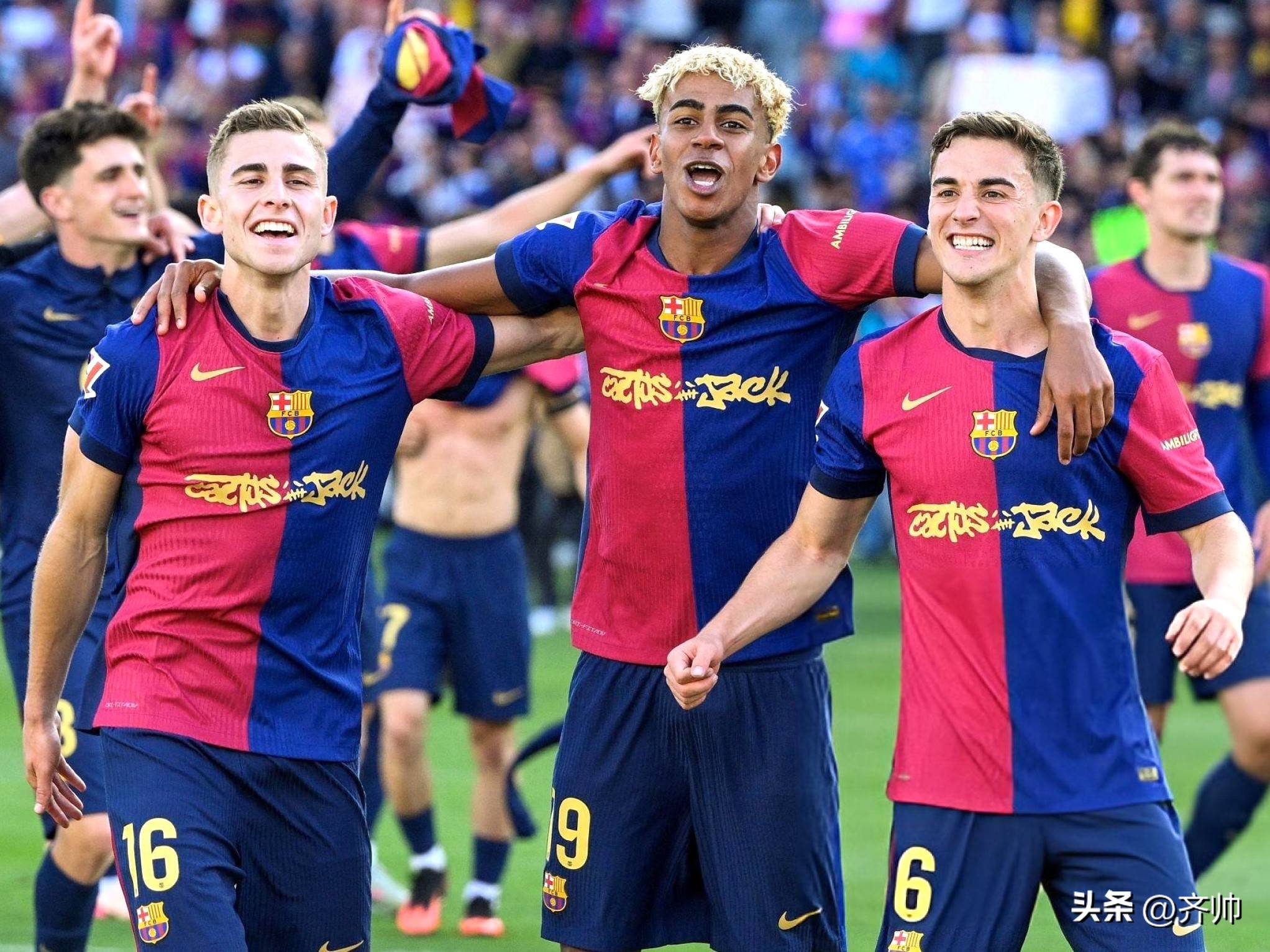 aoa体育体育在线登录-巴萨连续两个赛季惨淘，球队面临重大变革
