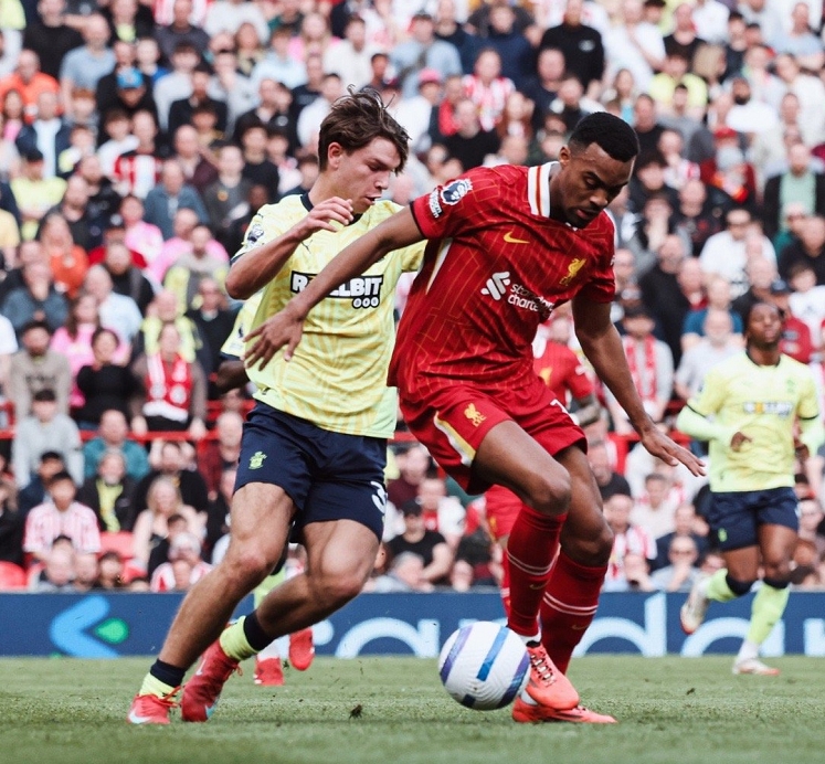 aoa体育体育app-利物浦客场战胜哈德斯菲尔德，领先优势进一步巩固的简单介绍