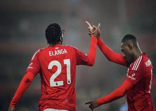 利物浦中场功不可没协力引领球队胜利 利物浦中场功不可没协力引领球队胜利