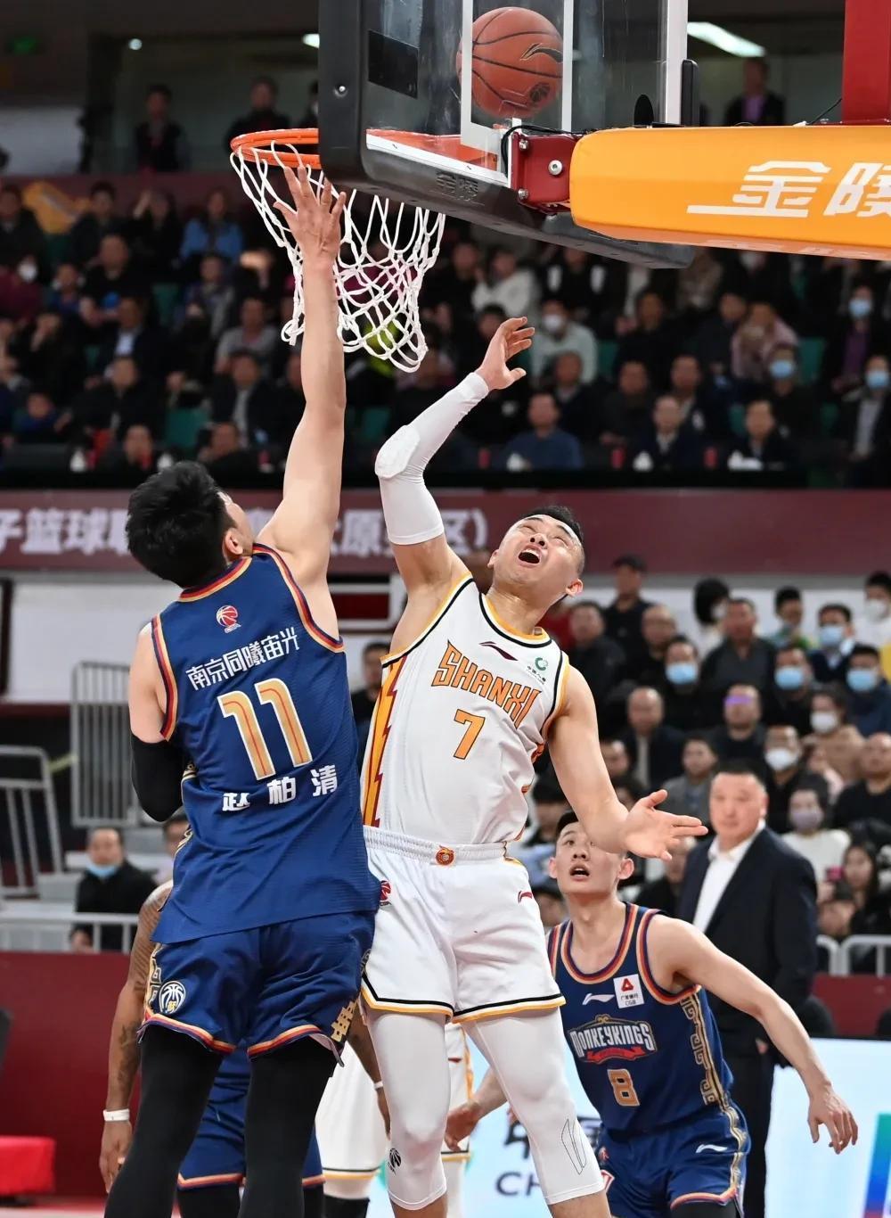 包含山西队球员精神面貌焕然一新,备战下一场比赛的词条 包含山西队球员精神面貌焕然一新,备战下一场比赛的词条