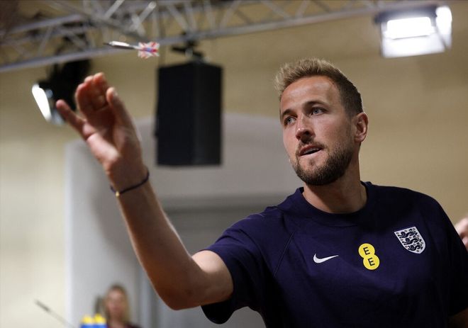 包含奥地利队压力山大,争取胜利的词条