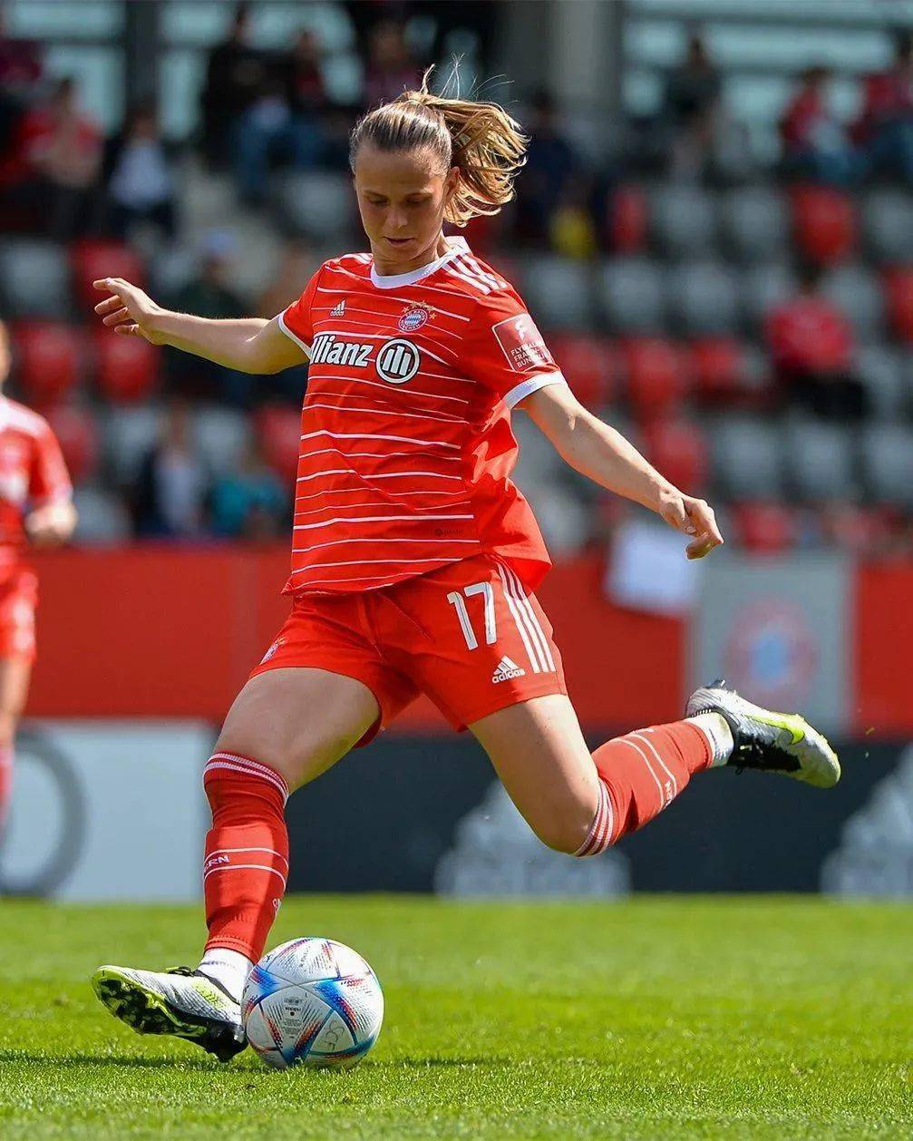 aoa体育体育官网入口-包含沃尔夫斯堡再度失利，面临严峻考验的词条